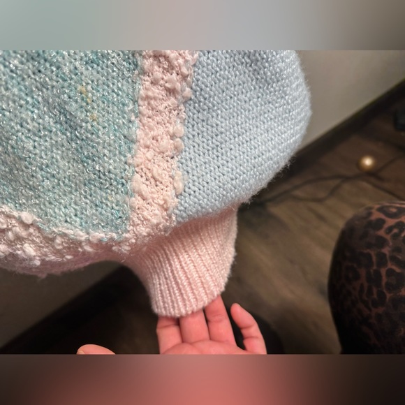 Vintage  Pastel Colorblock
Oversized Kawaii Sweater size small Pearl beaded - Picture 16 of 16